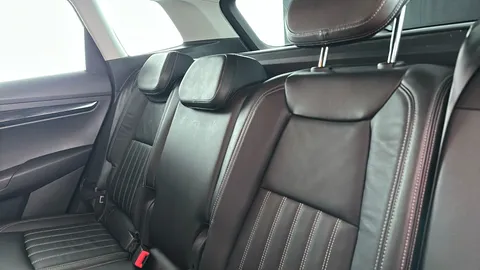 SKODA KAROQ 2.0 TDI SE L 4x4