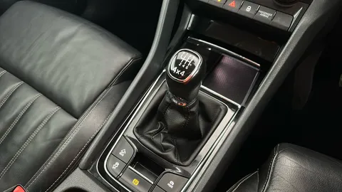 SKODA KAROQ 2.0 TDI SE L 4x4