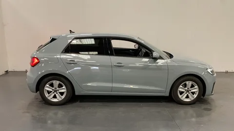 AUDI A1 30 TFSI 110 Technik S Tronic