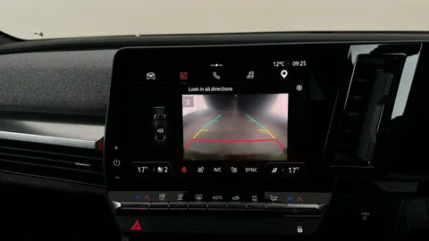 RENAULT MEGANE E-TECH EV60 160kW Techno 60kWh Optimum Charge Auto