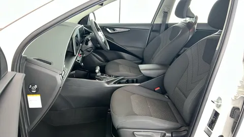 KIA NIRO 1.6 GDi Hybrid 2 DCT
