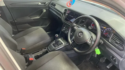 Volkswagen T-Roc 1.0 TSI S 5dr