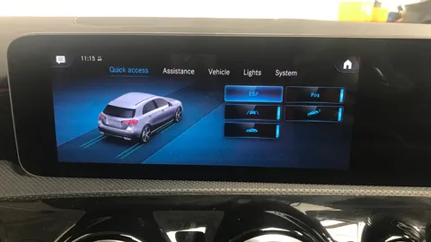 MERCEDES-BENZ A CLASS A180 AMG Line Executive