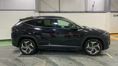 HYUNDAI TUCSON 1.6 TGDi Plug-in Hybrid Premium 4WD Auto
