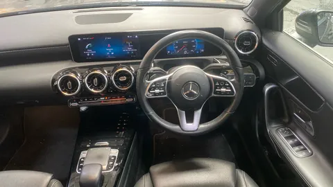 MERCEDES-BENZ A CLASS A180d Sport Executive Auto