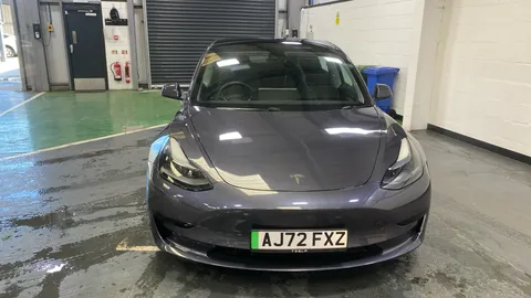 Tesla                     Model 3 RWD Auto