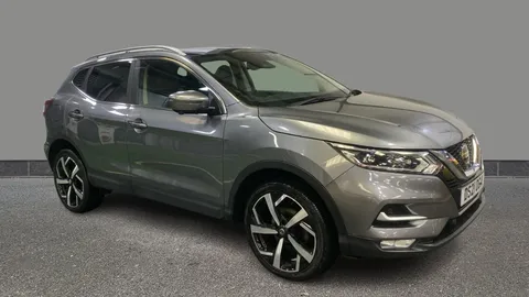 Nissan Qashqai 1.3 DiG-T N-Motion 5dr