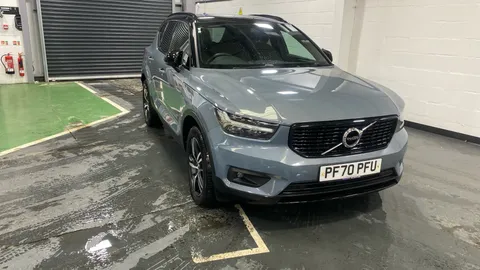 Volvo Xc40 2.0 B4P R DESIGN 5dr Auto