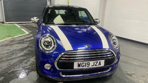 Mini Convertible 1.5 Cooper Exclusive II 2dr [Nav Pack]