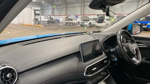 MG MOTOR UK HS 1.5 T-GDI Excite DCT