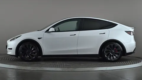 TESLA MODEL Y Performance AWD Auto