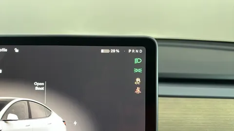 TESLA MODEL Y Performance AWD Auto