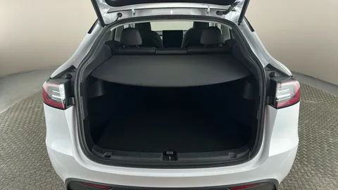 TESLA MODEL Y Performance AWD Auto