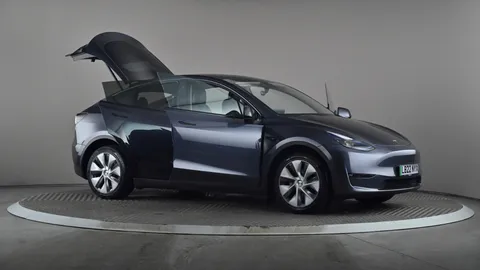 TESLA MODEL Y Long Range AWD Auto