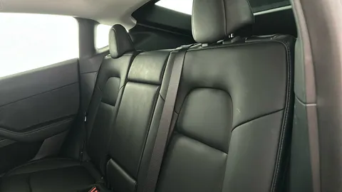 TESLA MODEL Y Long Range AWD Auto