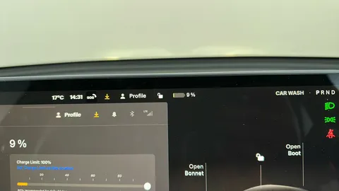 TESLA MODEL Y Long Range AWD Auto