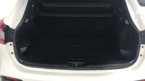 Nissan Qashqai 1.3 DiG-T N-Connecta