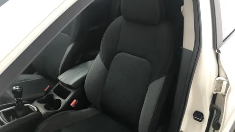 Nissan Qashqai 1.3 DiG-T N-Connecta