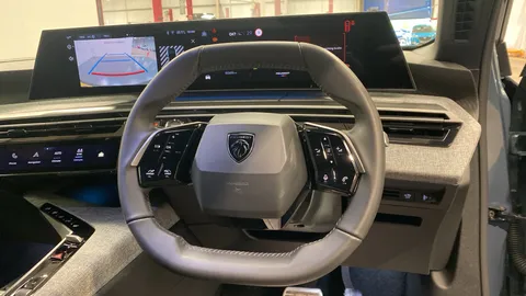 Peugeot 3008 1.2 Hybrid 136 Allure e-DSC6
