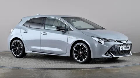 Toyota Corolla 2.0 VVT-i Hybrid GR Sport CVT