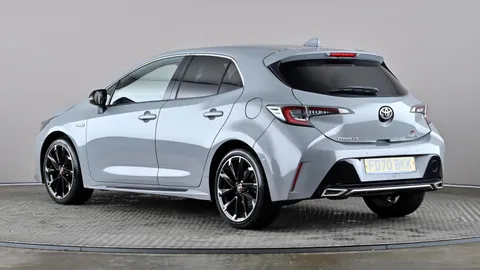 Toyota Corolla 2.0 VVT-i Hybrid GR Sport CVT