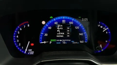 Toyota Corolla 2.0 VVT-i Hybrid GR Sport CVT