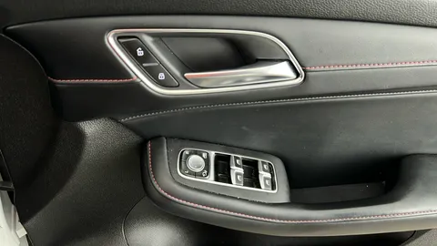 Mg Motor Uk               Hs 1.5 T-GDI Excite