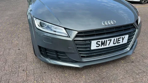 AUDI TT 1.8T FSI Sport