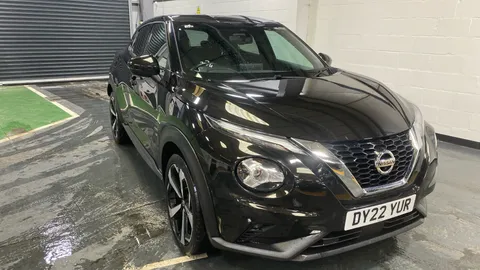 NISSAN JUKE 1.0 DiG-T 114 Tekna