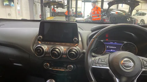 NISSAN JUKE 1.0 DiG-T 114 Tekna