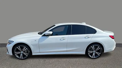 BMW 3 SERIES 330e M Sport Step Auto