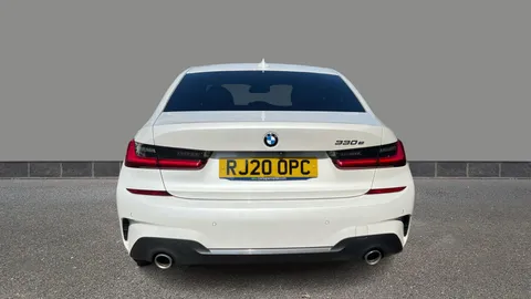 BMW 3 SERIES 330e M Sport Step Auto