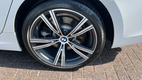 BMW 3 SERIES 330e M Sport Step Auto