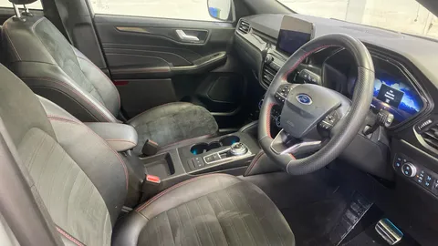 FORD KUGA 2.5 PHEV ST-Line X Edition CVT