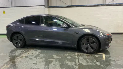 TESLA MODEL 3 Long Range AWD Auto