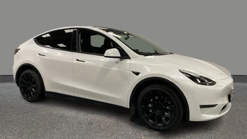 TESLA MODEL Y Long Range AWD Auto