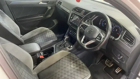VOLKSWAGEN TIGUAN 1.5 TSI 150 R-Line DSG
