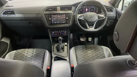 VOLKSWAGEN TIGUAN 1.5 TSI 150 R-Line DSG