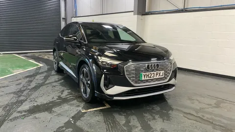 AUDI Q4 220kW 50 Quattro 82kWh S Line Auto