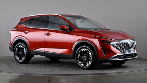 NISSAN QASHQAI 1.3 DiG-T MH N-Connecta