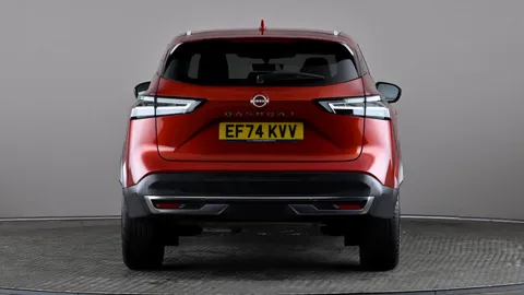 NISSAN QASHQAI 1.3 DiG-T MH N-Connecta