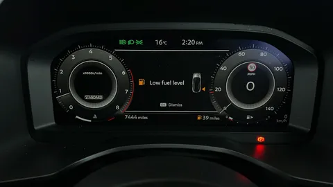 NISSAN QASHQAI 1.3 DiG-T MH N-Connecta