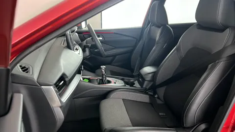 NISSAN QASHQAI 1.3 DiG-T MH N-Connecta