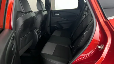 NISSAN QASHQAI 1.3 DiG-T MH N-Connecta