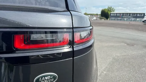 LAND ROVER RANGE ROVER VELAR 2.0 P300 R-Dynamic HSE Auto