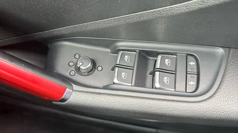 AUDI Q2 1.0 TFSI Sport