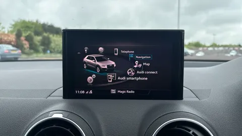 AUDI Q2 1.0 TFSI Sport