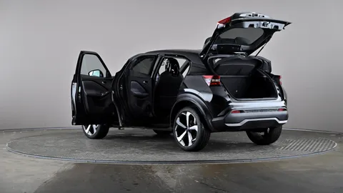 NISSAN JUKE 1.0 DiG-T 114 Tekna