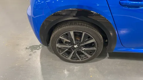 Peugeot 208 100kW GT 50kWh 5dr Auto