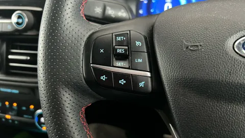 FORD KUGA 2.5 PHEV ST-Line Edition CVT